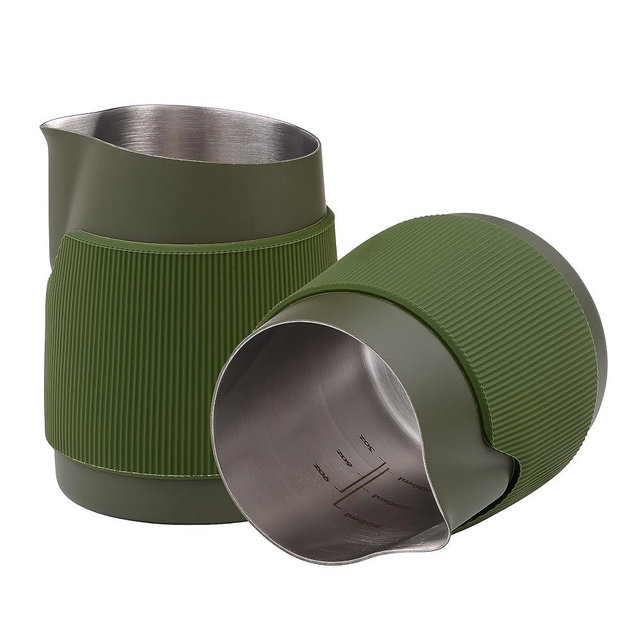 Normcore Handleless Milk Frothing Jug, Milk Pitcher 15.2 oz, Milk Frother Steamer Cup Stainless Steel Espresso Cup, Round Spout, Green, 450 ml