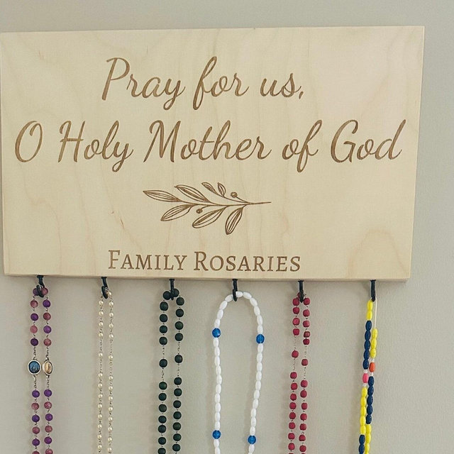 Custom Personalized Family Rosary Hanging Wall Holder | Mother Mary Catholic Rosary Holder | Catholic Christmas Wedding Gift | prayer corner