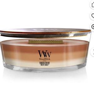 WoodWick Pumpkin Gourmand Scented Ellipse Candle, Crackles as it burns, Up to 50 hrs burn time, Perfect for gifting or home décor, 21oz