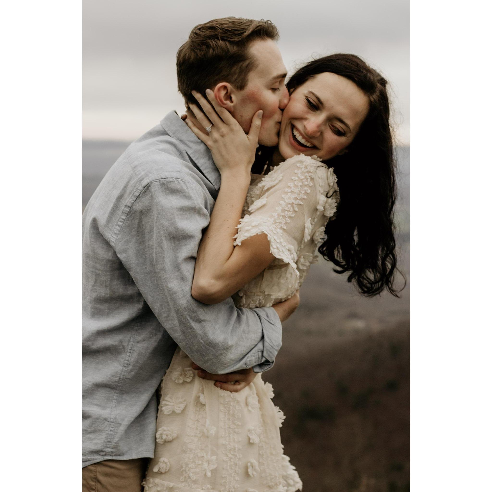 Engagement Pictures!!!
