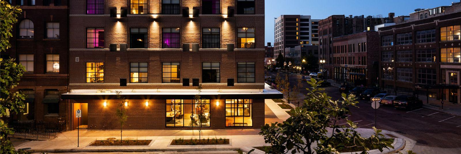 The Wedding Website of Lacie Hansen and Dustin Schneiderwind