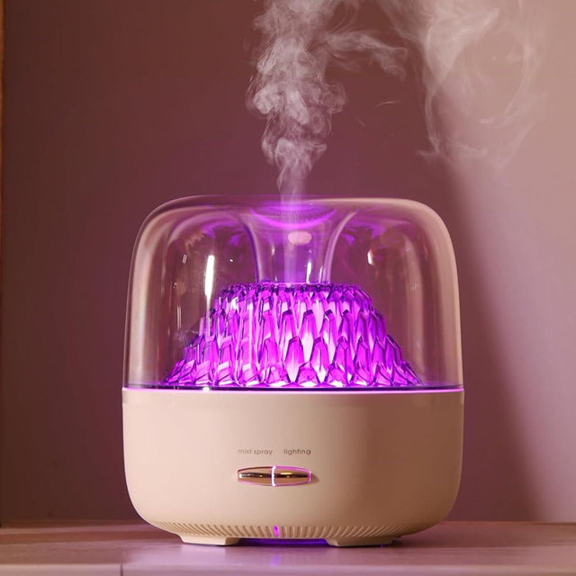 KinYiLO Small Essential Oil Diffuser, Personal Aroma Diffusers Aromatherapy for Home, Room, Bedroom, 200ml Ultrasonic Cool Mist Spray, Waterless Automatic Off, 7 Colors Ambient Light, White
