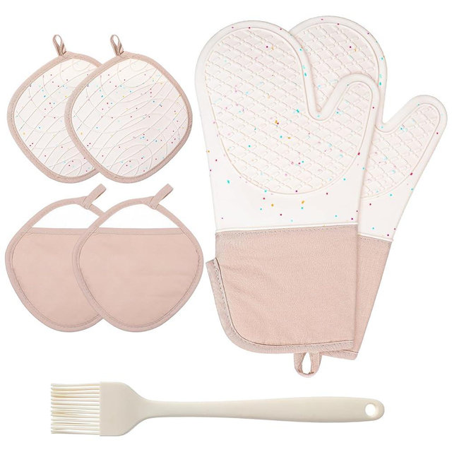 7 PCS Kitchen Oven Mitt Set in Cream - Complete Oven Mitts and Pot Holders Sets with Heat Resistant Silicone Design for Baking, Cooking, BBQ & Kitchen Safety Protection