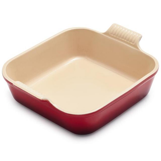 Le Creuset Heritage Square Baker, 9"