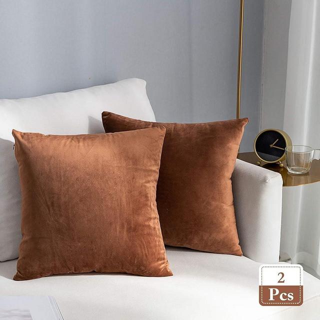 Stellhome Super Soft Velvet Throw Pillow Covers Square Pillowcase for Bed Couch Sofa Bench, 18 x 18 inch (45 cm), Chocolate, Pack of 2