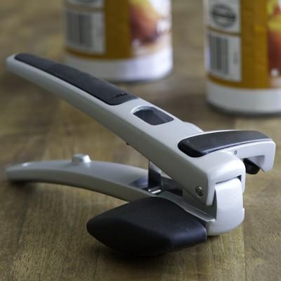 OXO Magnetic Locking Can Opener