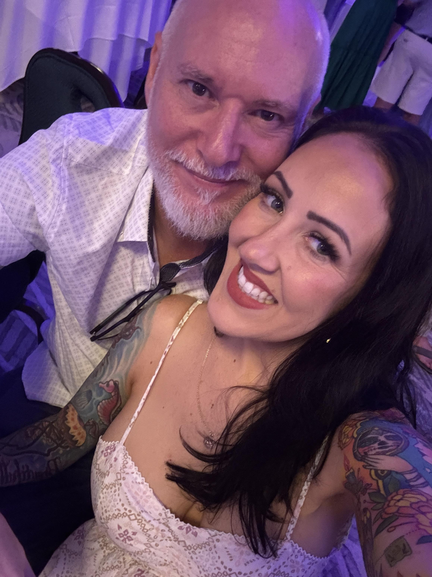 The Wedding Website of Ashely Burnham and Billy Caine