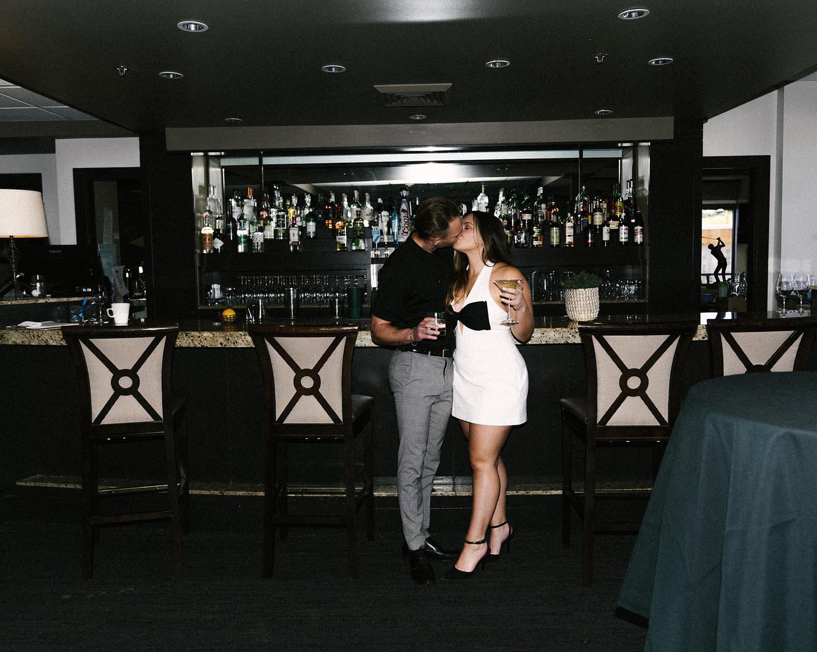 The Wedding Website of Antonia Joseph and Garrett Jones
