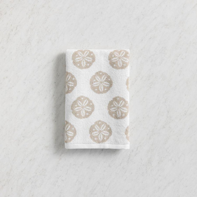 Sand Dollar Jacquard Hand Towel, Natural