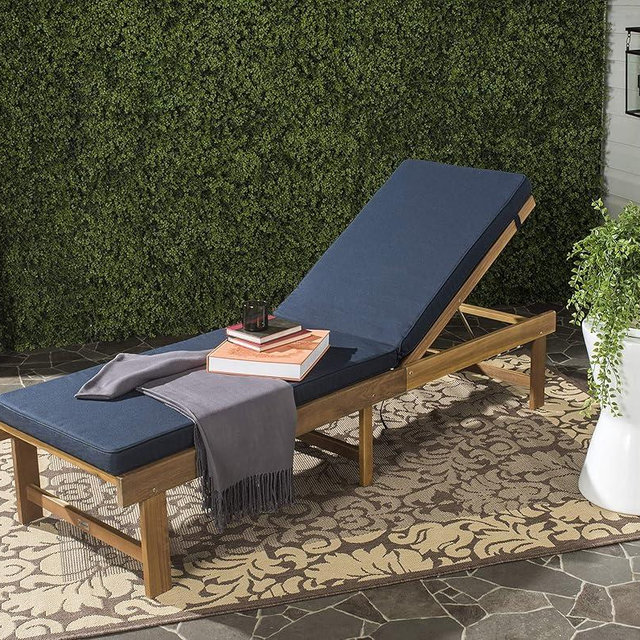 SAFAVIEH Outdoor Collection Inglewood Natural Solid Wood/Navy Cushion Adjustable Chaise Lounge Chair (PAT6723B)