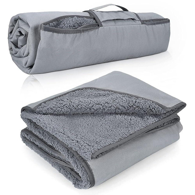 Tirrinia Waterproof Outdoor Blanket with Sherpa Lining, Windproof Triple Layers Warm Comfy Foldable for Camping Stadium, Beach, Picnic, Grass, Concerts, Car, Dog, 51''X 59'' & 59''X 80''