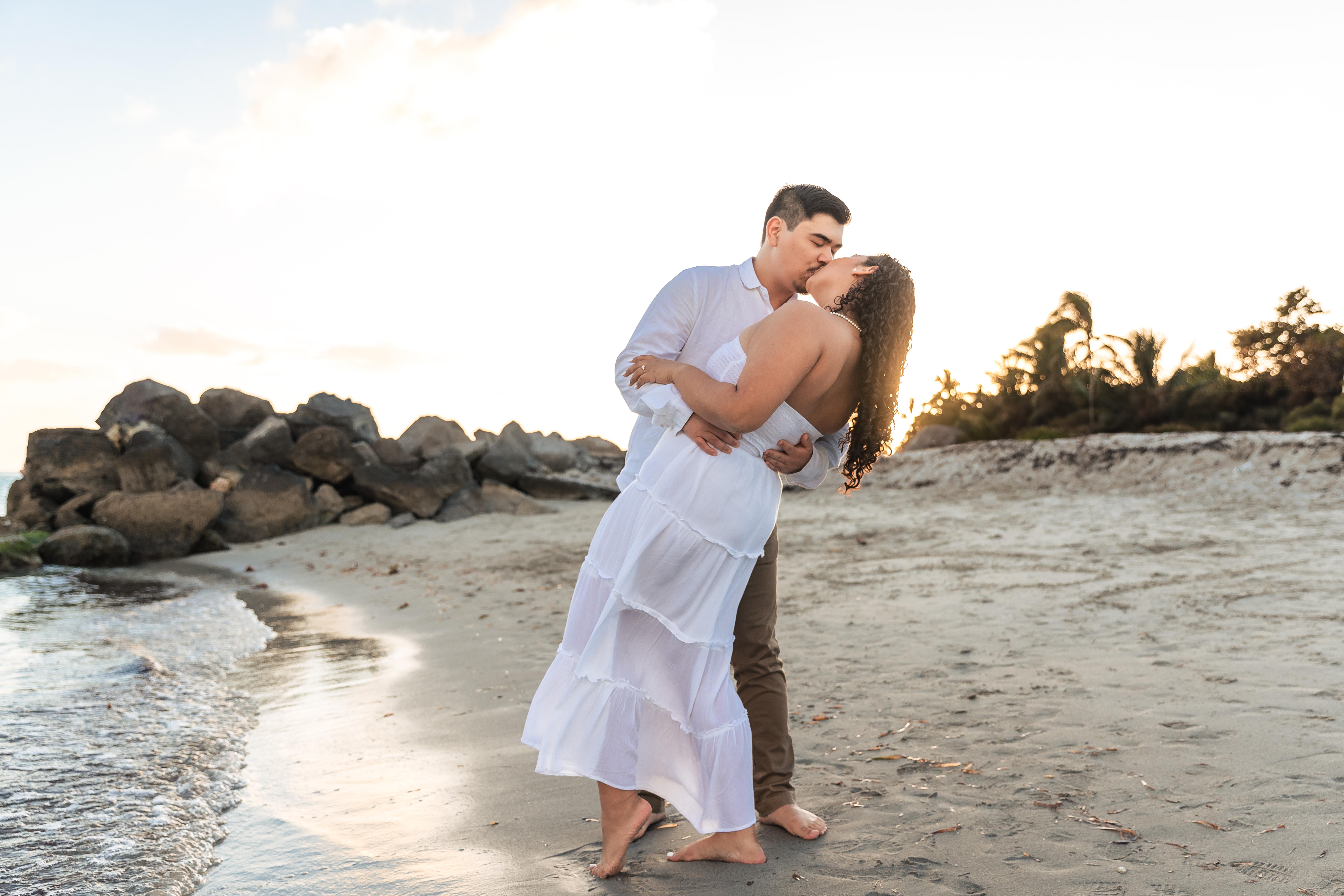 The Wedding Website of Valentina Rocha and Dailen Jeng