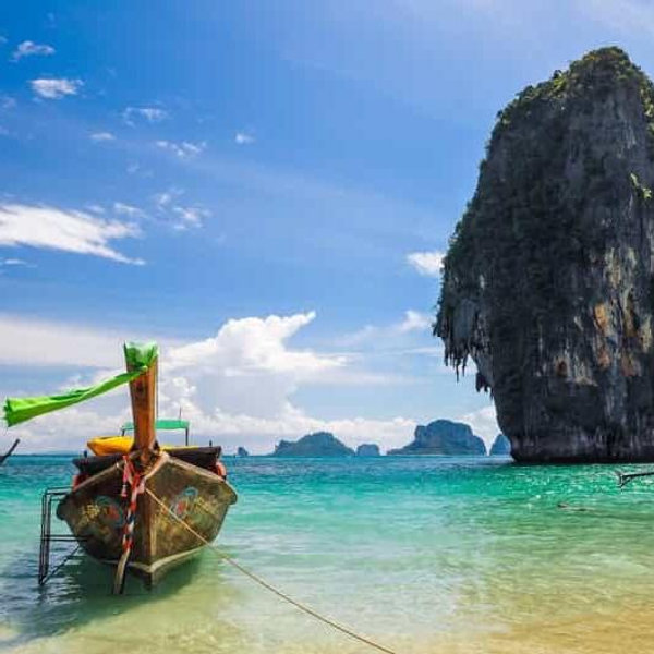 Island hopping tour