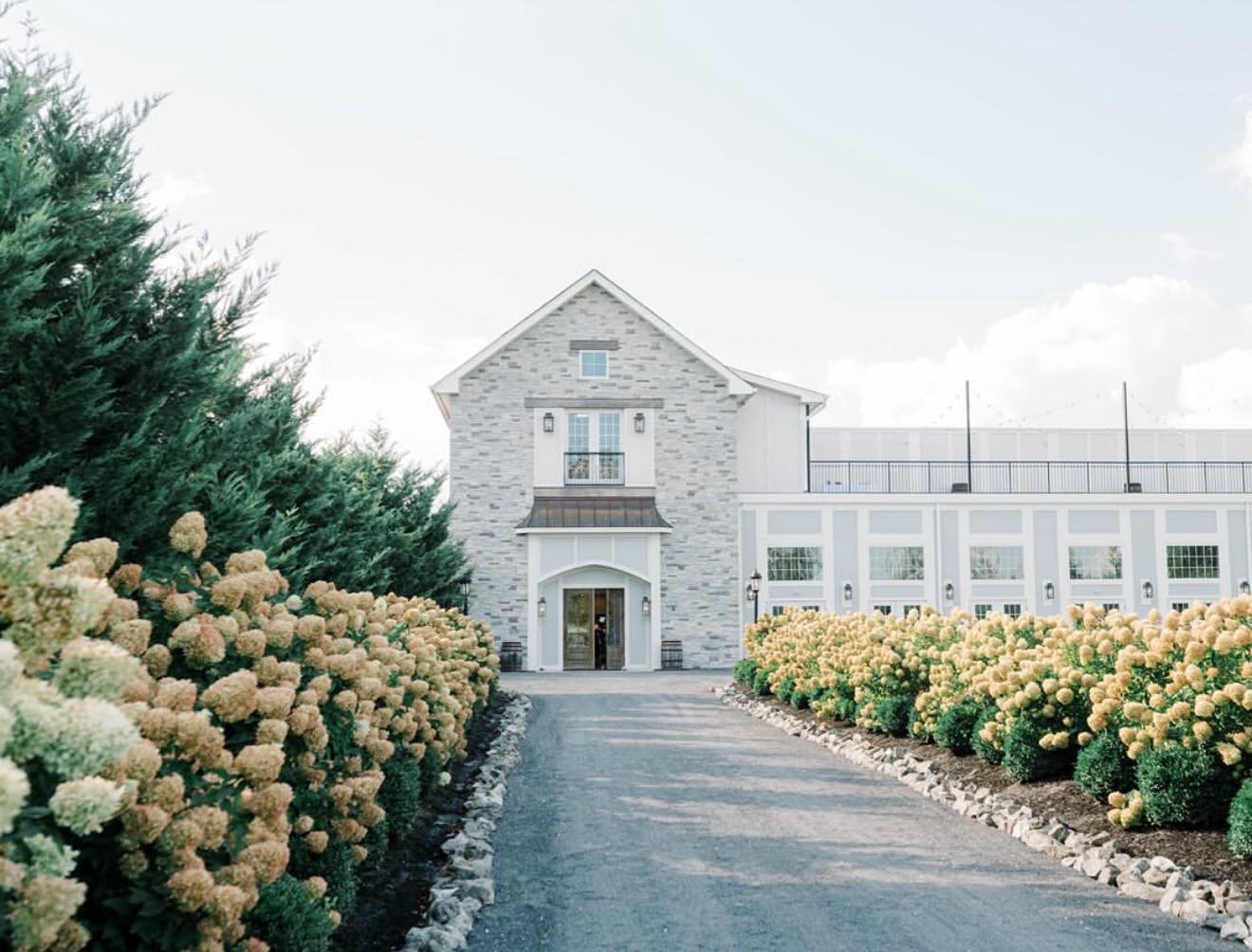 The Wedding Website of Stephanie Ferro and Marco Basone