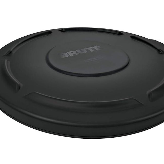 Rubbermaid Commercial Products BRUTE Heavy-Duty Round Trash/Garbage Lid 44-Gallon Black for Landscapers/Construction Sites/Restaurants/Back of House/Offices/Warehouses/Commercial Environments
