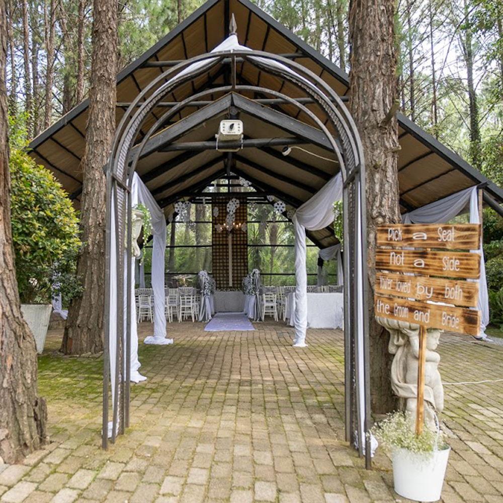 The Wedding Website of Charyl Tsobo and Keabetswe Molebatsi