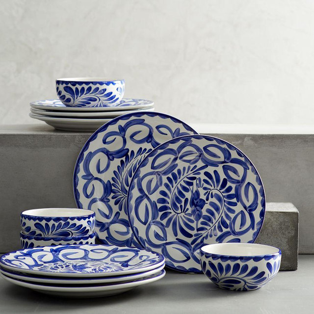 Puebla Porcelain 12-Piece Dinnerware Set, Blue