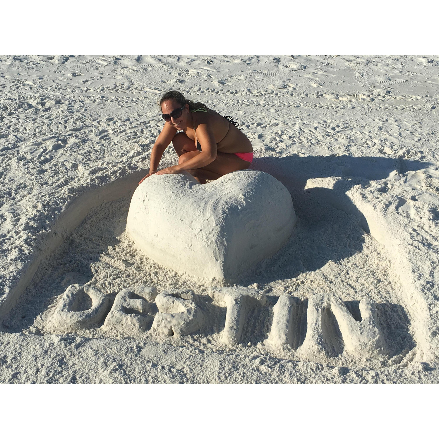 Living in Destin Florida brought out the artistic talents of Lauren....kind of.