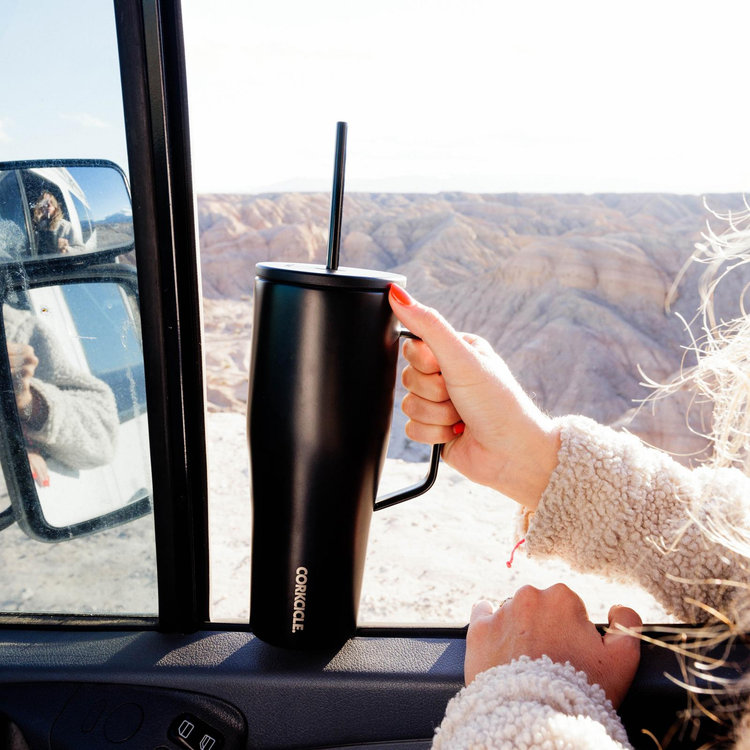 LIVRE オールブラックCRUNK130BLACK DURACON PT35 Corkcicle, Cold Cup XL Insulated Tumbler with Handle | Zola