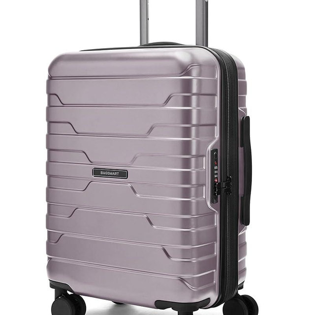 BAGSMART Carry On Luggage 22x14x9 Airline Approved with TSA Lock,20 Inch Lightweight Luggage with Spinner Wheels,100% PC Hard Shell Carry On Suitcases for Men Women,Purple