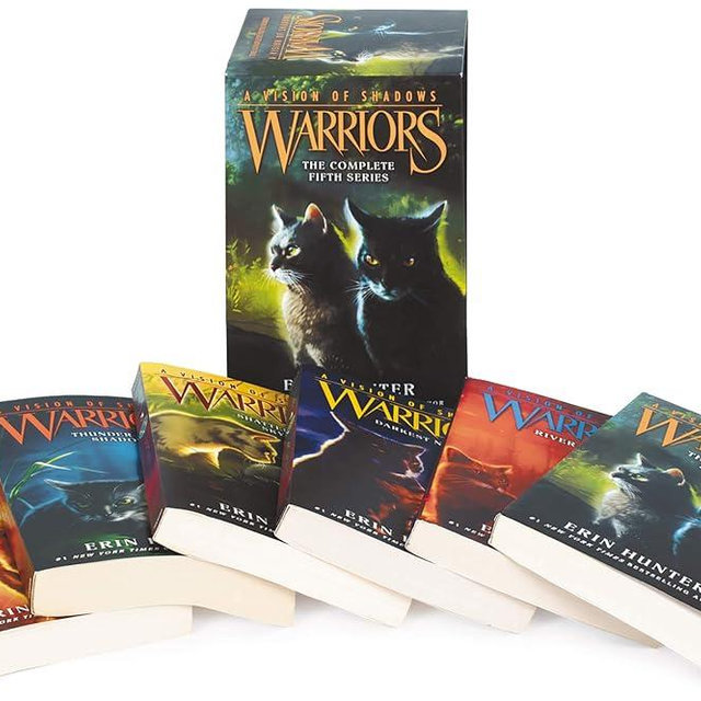 Warriors: A Vision of Shadows Box Set: Volumes 1 to 6