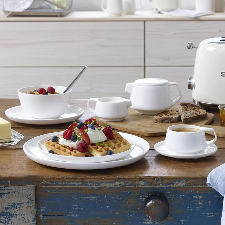 Noritake, Marc Newson Teapot | Zola