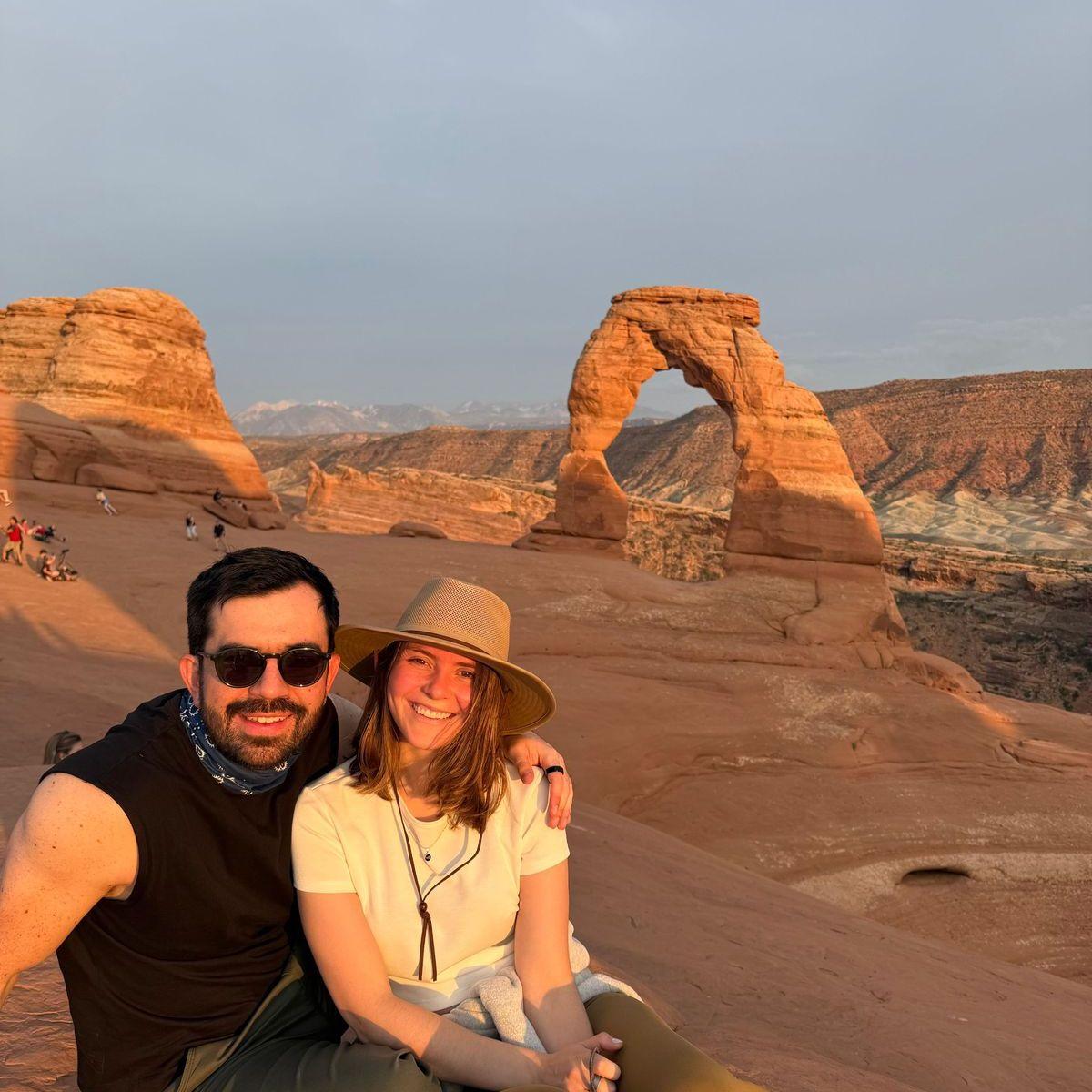Caminamos un buen rato para llegar a este spot, que nos regaló uno de los atardeceres más lindos de nuestras vidas.