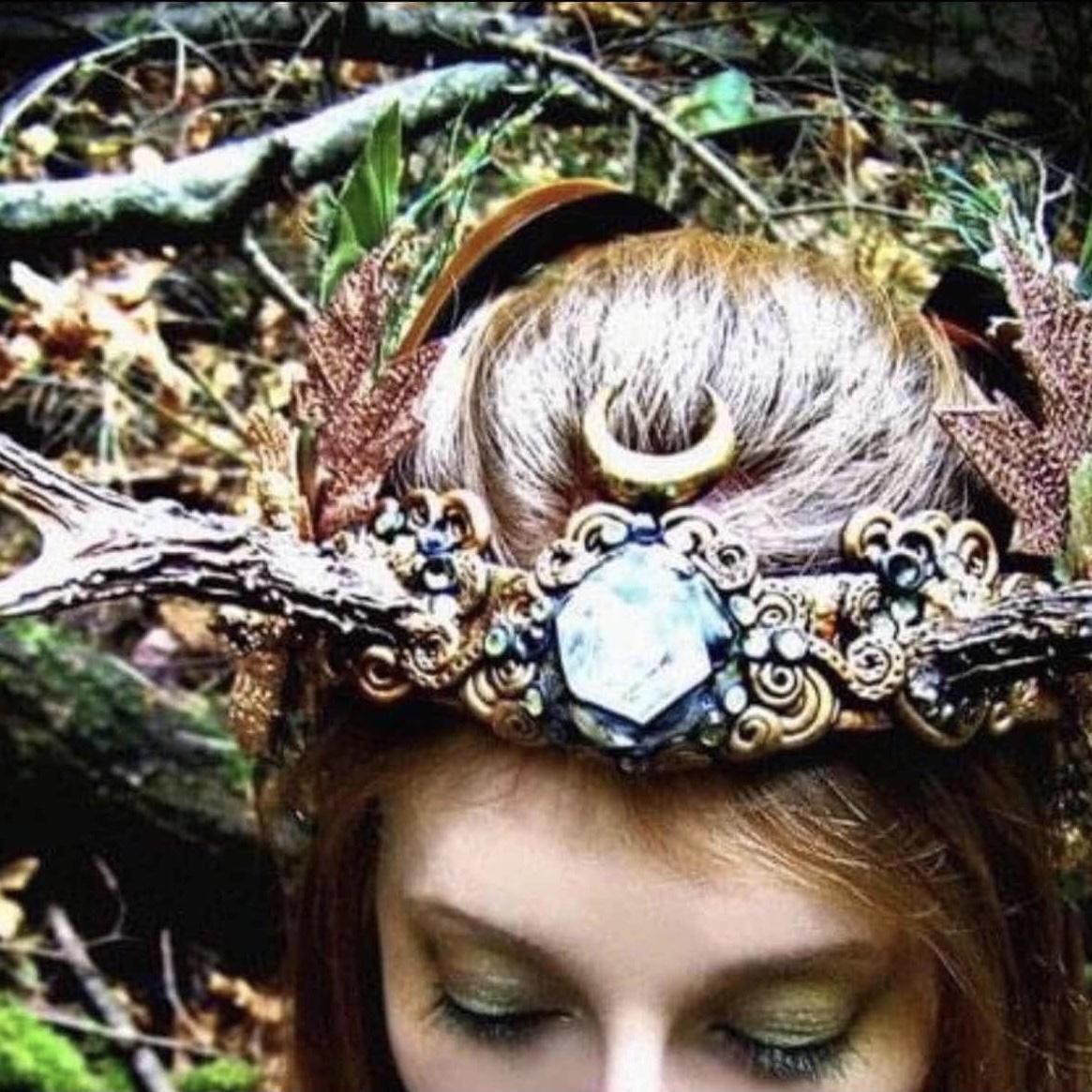 Bride’s ritual headwear. Need help making- have parts.