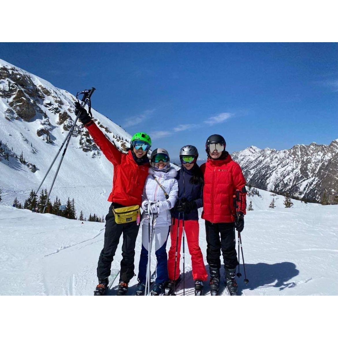 Ok but for real, David loves skiing!