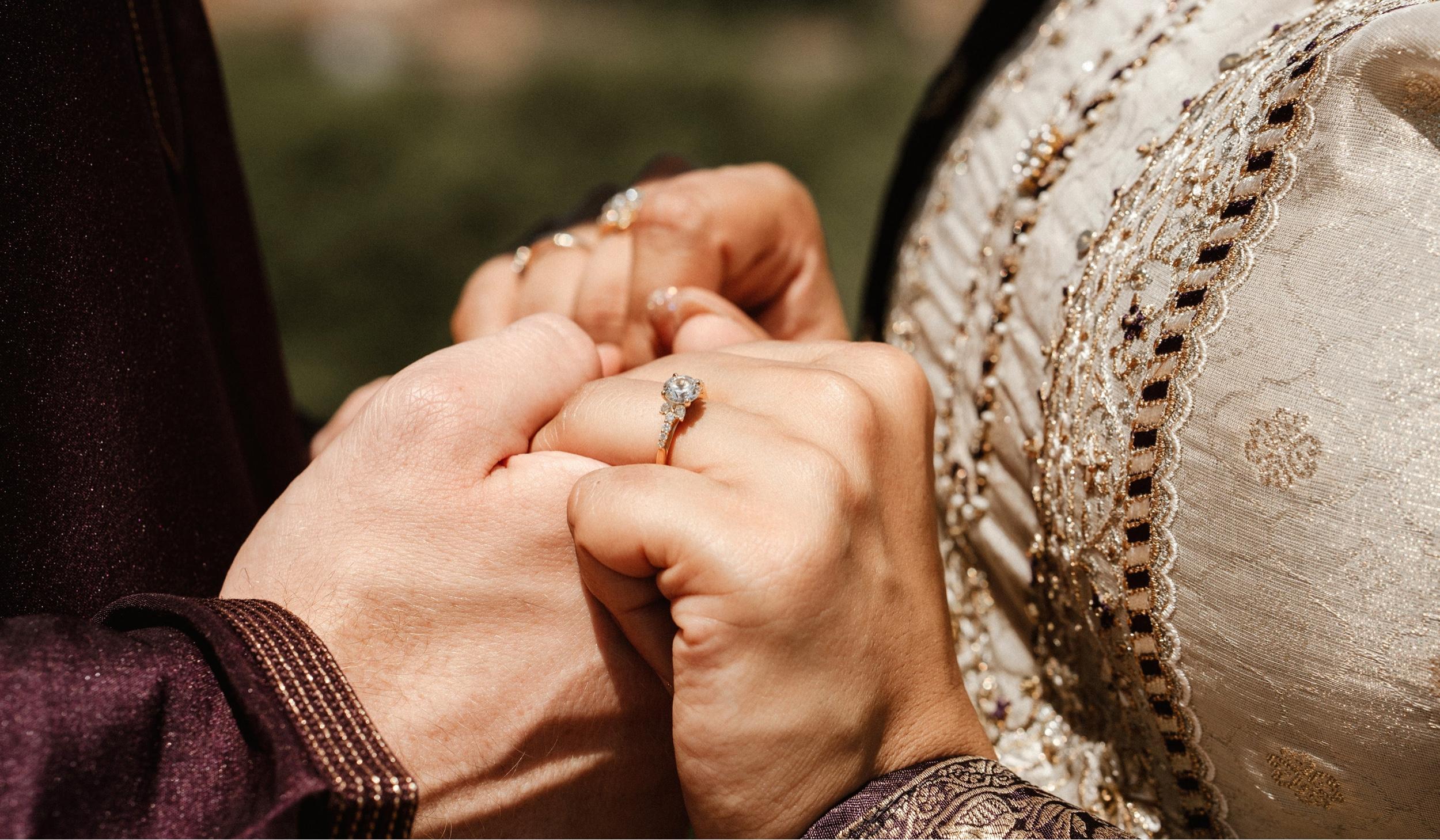 The Wedding Website of Gazal Dhillon and Lasse van Beek