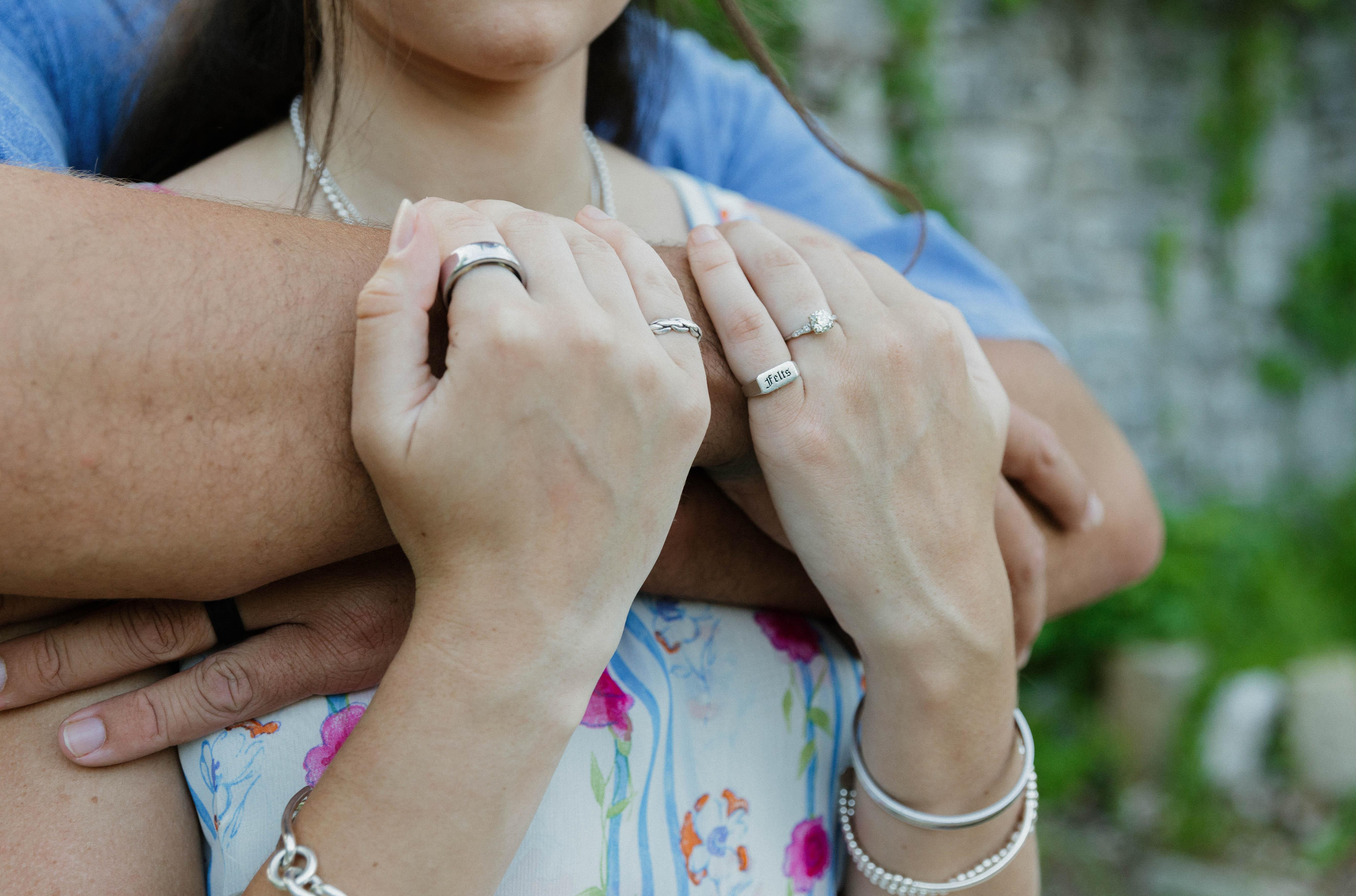 The Wedding Website of Van Holmgren and Lily Felts