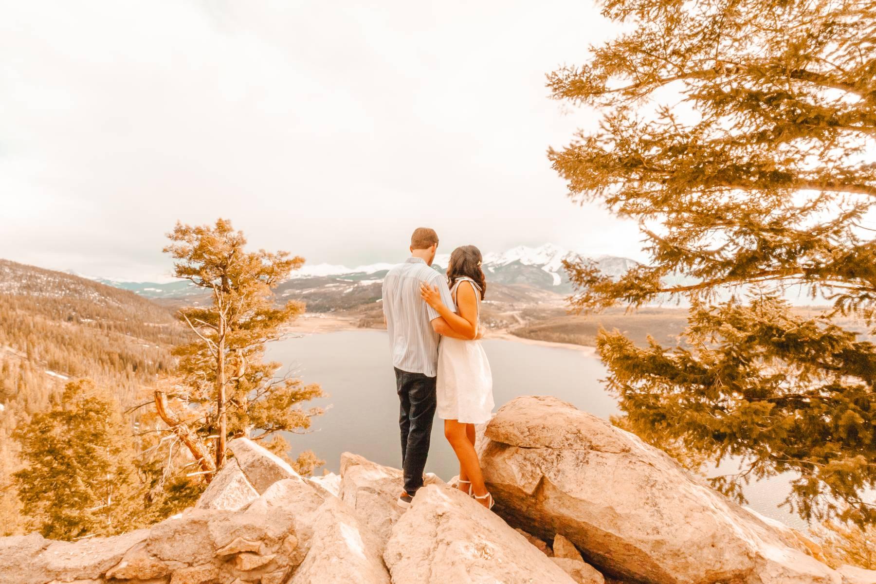 The Wedding Website of Brenda Godoy and Dylan Albin