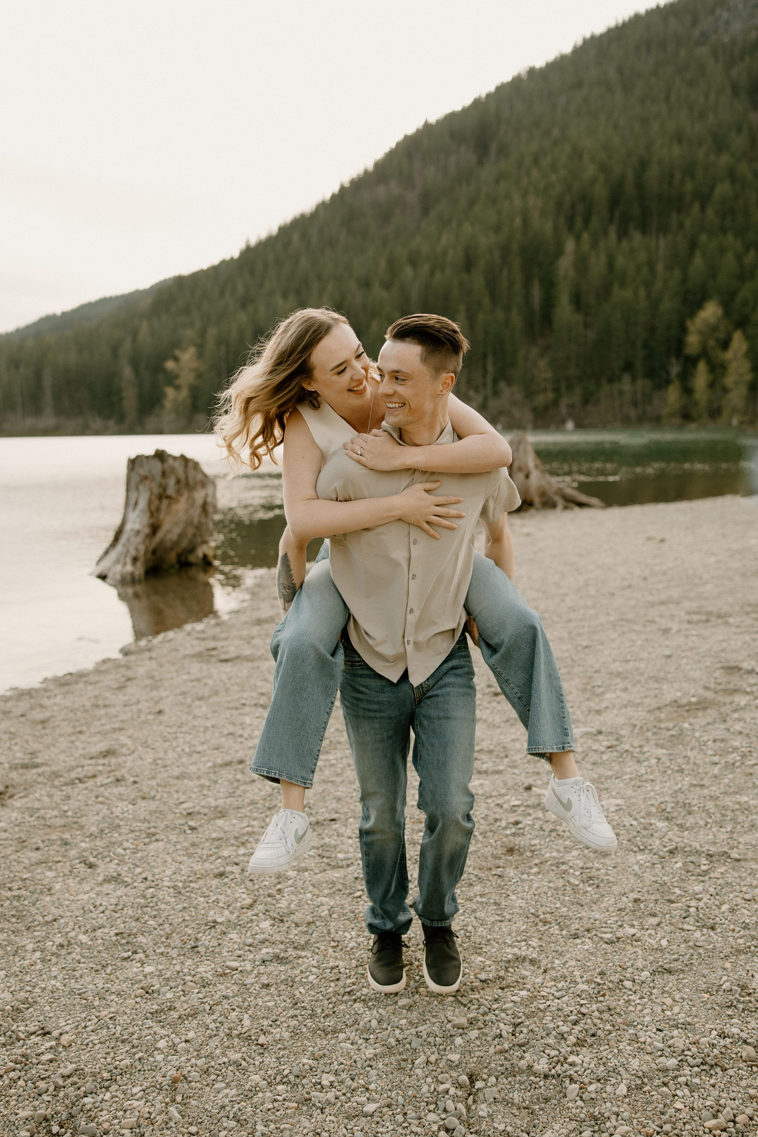 The Wedding Website of Jillian Stoewer and Ayden Young