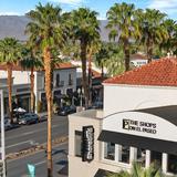 El Paseo Shopping District