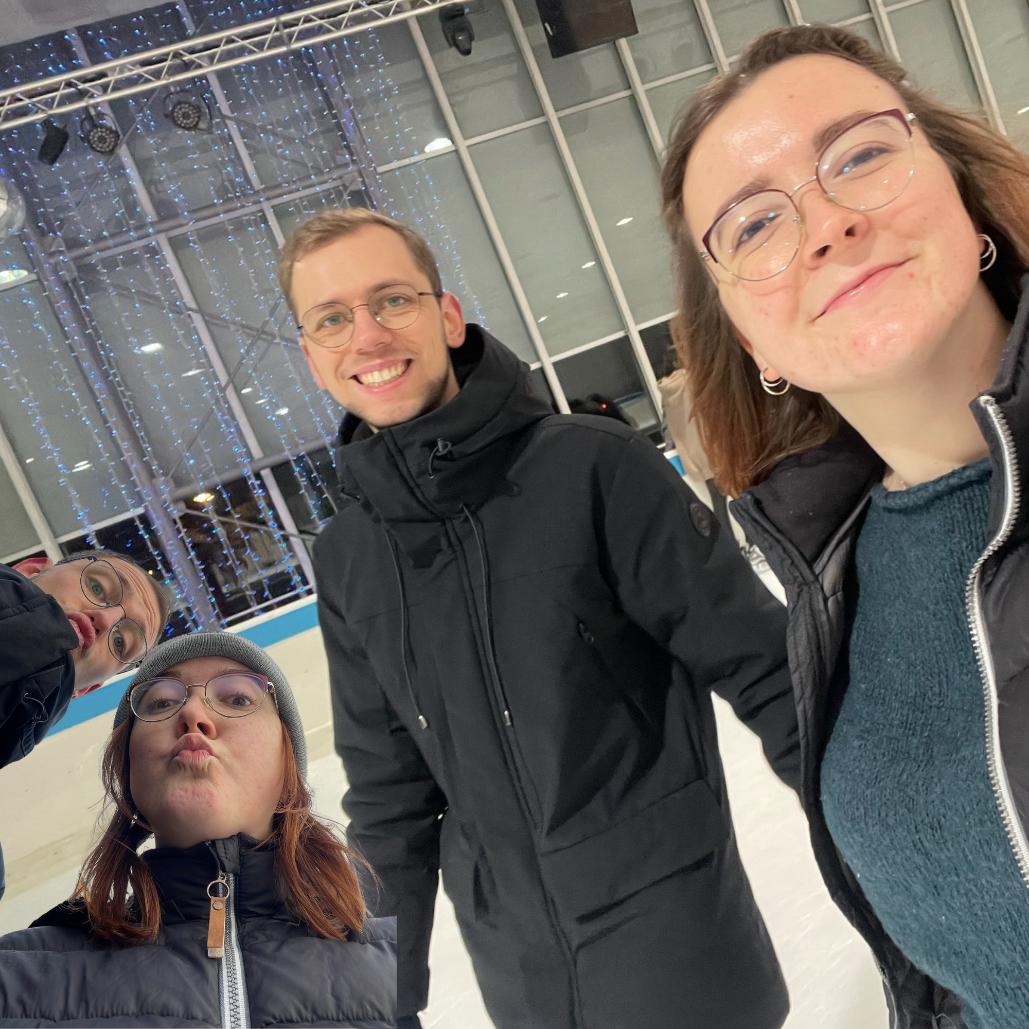 Winter, Schnee und Schlittschuhlaufen