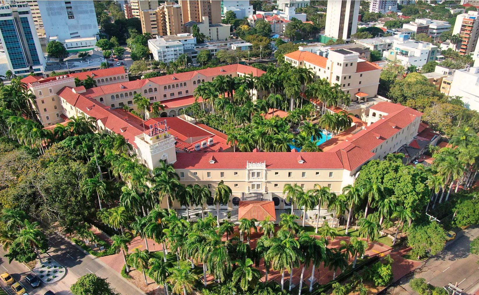 The Wedding Website of Leslie De La Rosa and Emmanuel Nazario