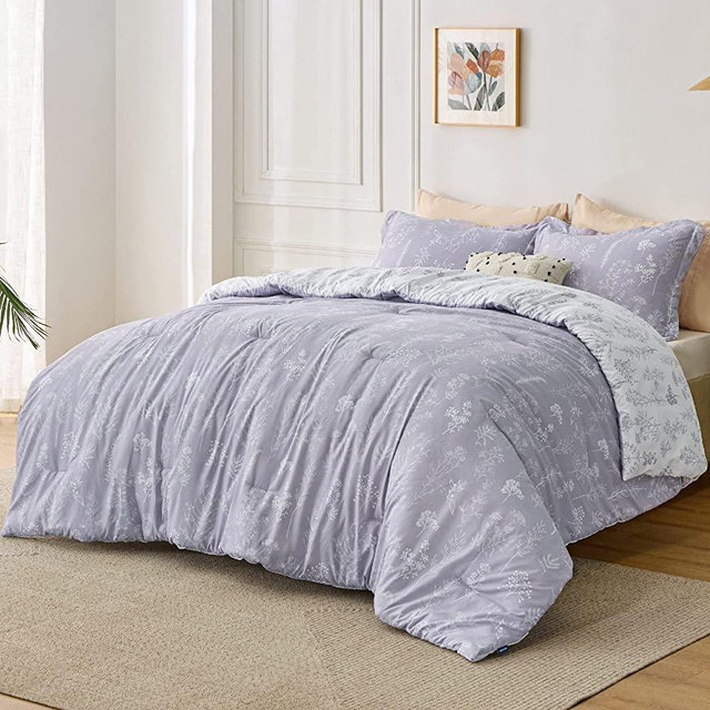 Bedsure King Comforter Set - Lavender Comforter, Cute Floral Bedding Comforter Sets, 3 Pieces, 1 Soft Reversible Botanical Flowers Spring Comforter and 2 Pillow Shams