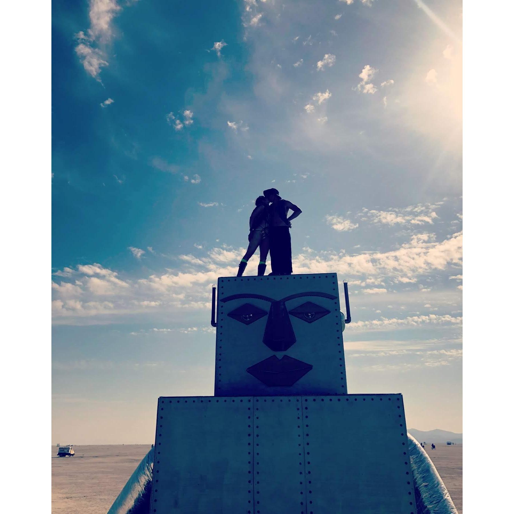 I, Robot - Burning Man (2018)
This beautiful art installation will forever be one of our most favorite spots in the entire playa. We spent an entire night talking and planning our lives together.
