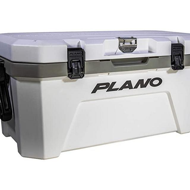 Plano Frost Cooler | Heavy-Duty Insulated Cooler Keeps Ice Up to 5 Days | for Tailgating, Camping and Outdoor Activities