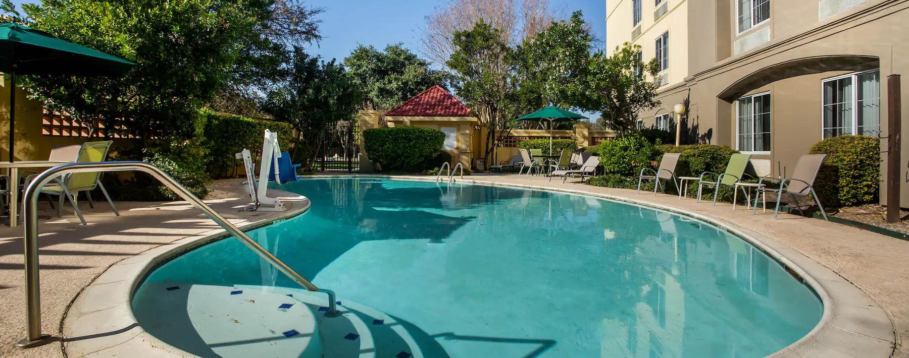 The Wedding Website of Blaine Allen and Wendy Macias