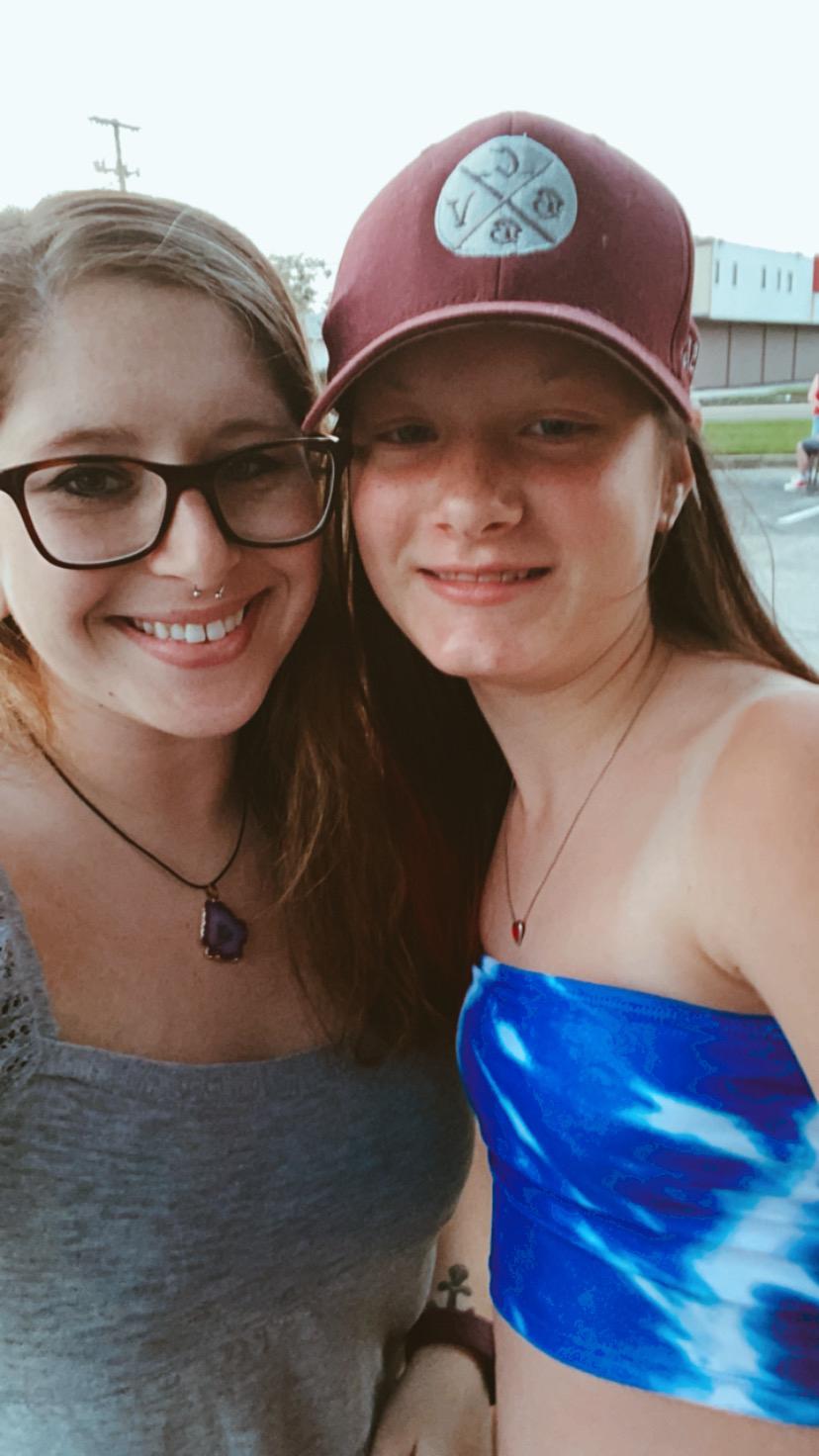 Laura and Hailey 💕