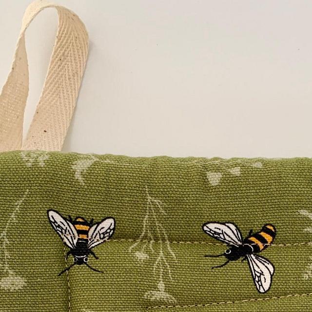 Green Potholder with Honeybees, pretty trivet, bee lover gift