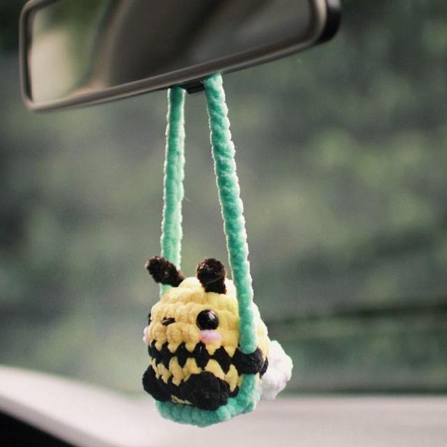 Bee On A Swing Crochet PDF Pattern | Crochet Car Hanger | Amigurumi Car Decoration | Crochet Bug | Crochet Car Charm | DIY | Mirror Hanger |