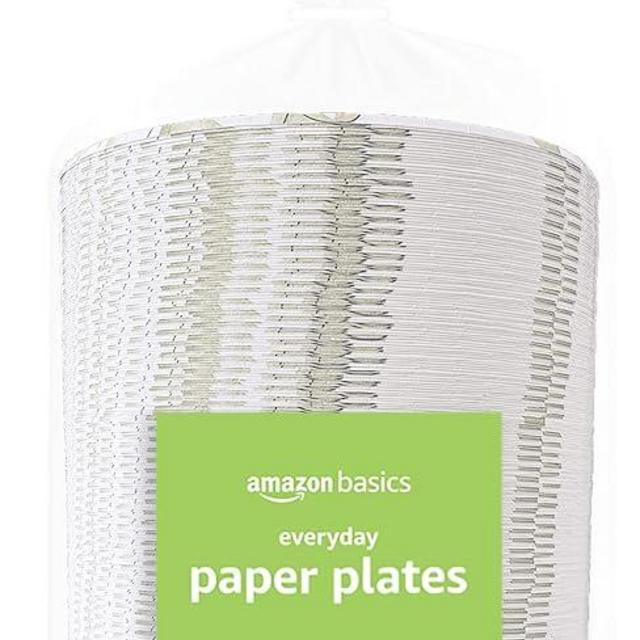 Amazon Basics Everyday Paper Plates, 8 5/8 Inch, Disposable, 300 Count