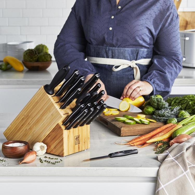 ZWILLING, Twin Signature 19-Piece Knife Block Set | Zola
