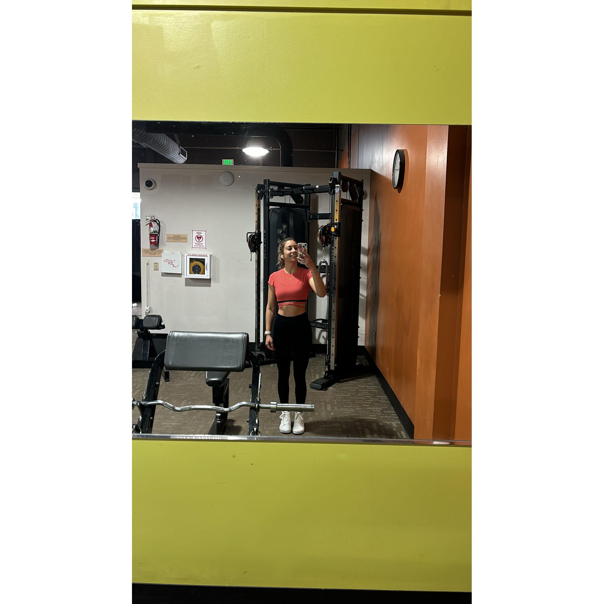 Paola enyoing her progress at the gym.