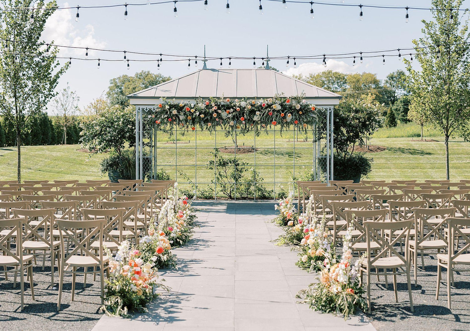 The Wedding Website of Isabelle Mastropietro and David Bingaman
