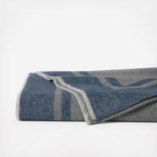 Viletta Throw