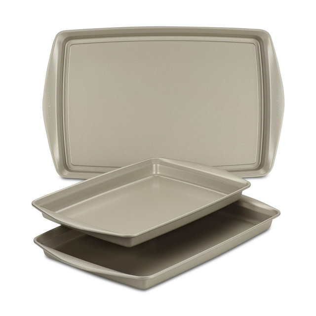 Rachael Ray Nonstick Bakeware 3-Pc. Cookie Pan Set, Silver