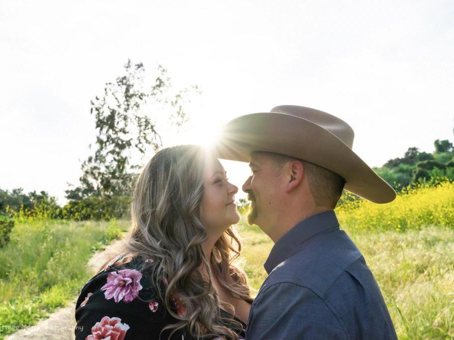 The Wedding Website of Hailey Dodds and Lucky Wendt